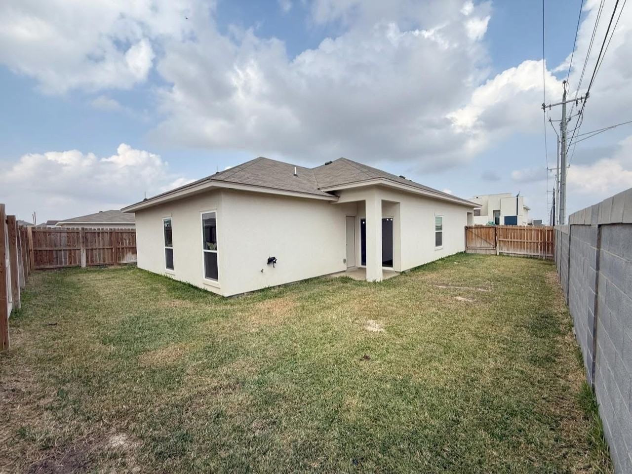 1529 Hebilla Ln #NA - Photo 3 of 13