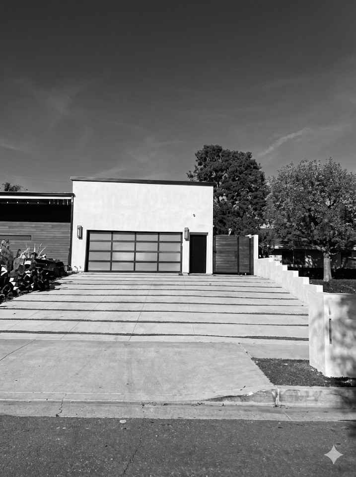 5749 Larryan Dr #NA - Photo 7 of 10