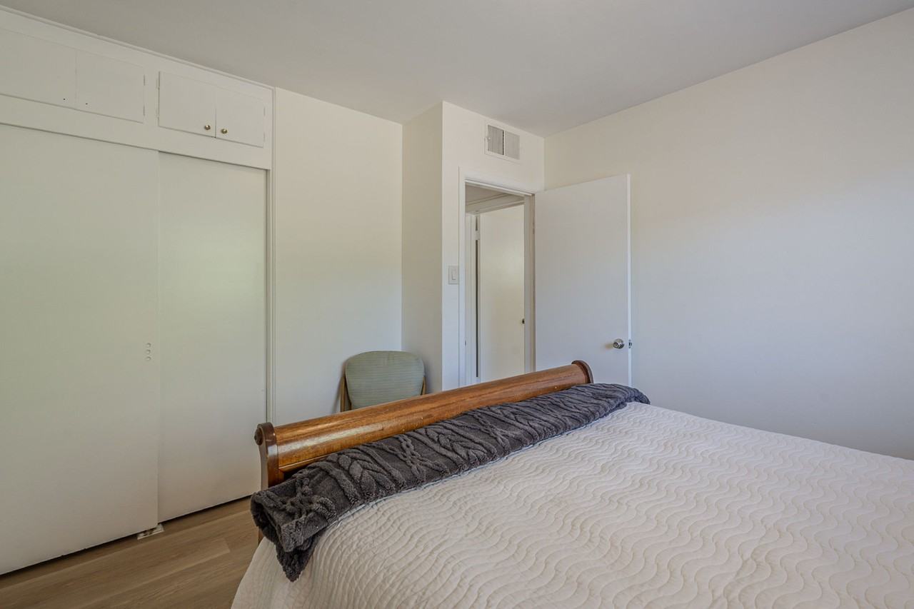 N 70th Pl #NA - Photo 7 of 34