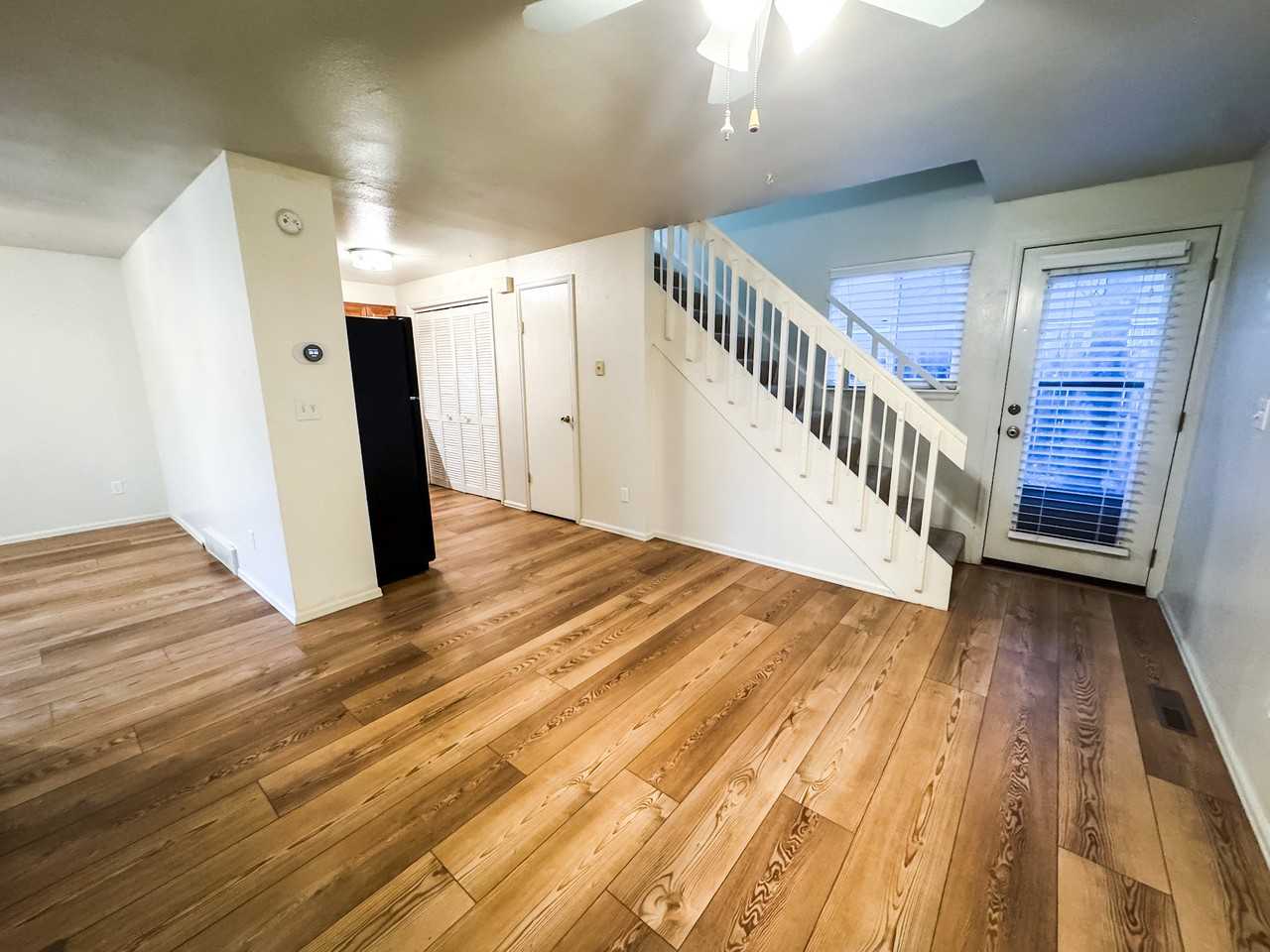 220 E 8th Ave #220 - Photo 4 of 10