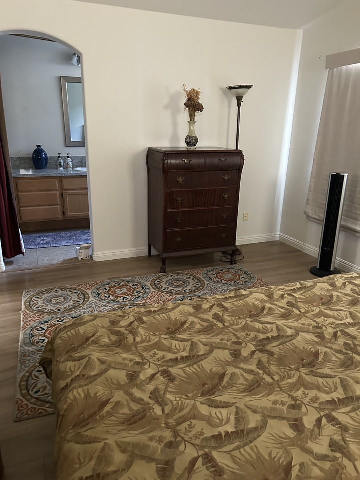 319 W Shoshone St #NA - Photo 2 of 12