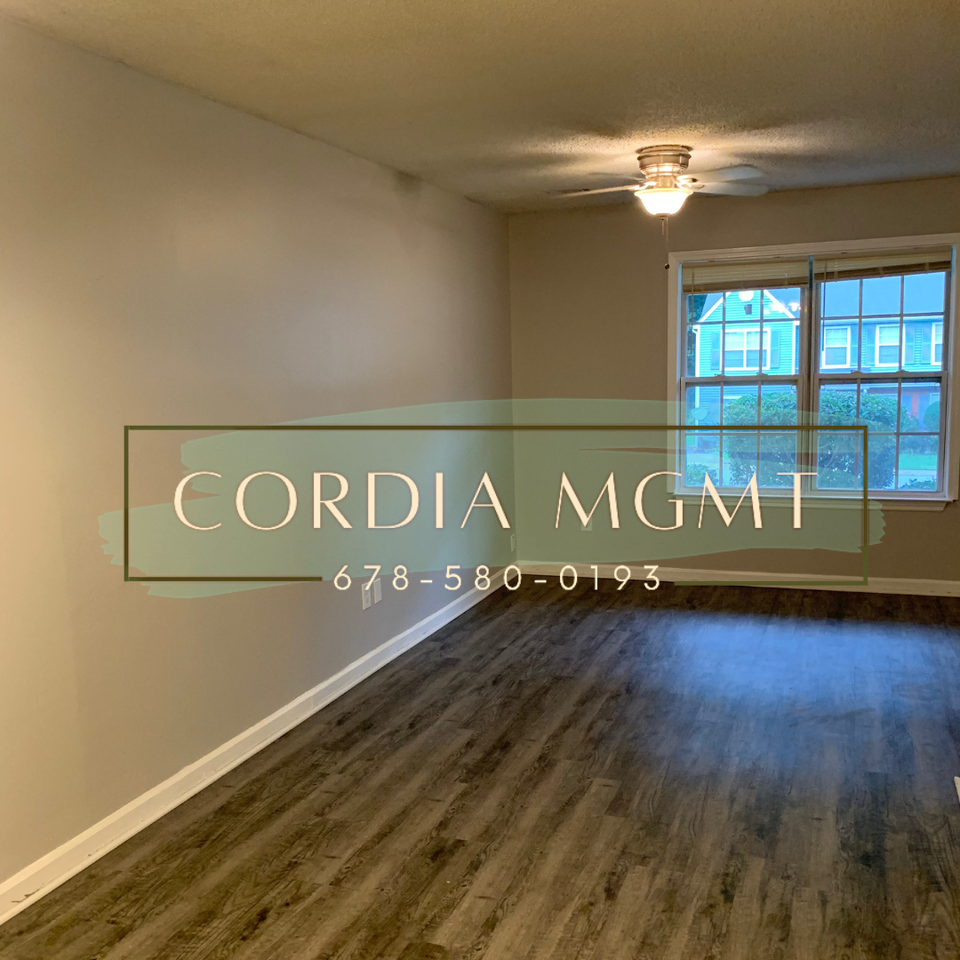 5593 Pine Gate Dr - Photo 6 of 9