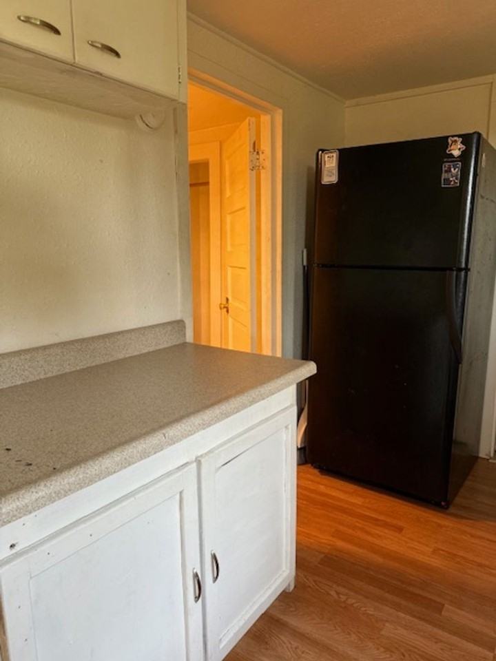 510 N Collier St - Photo 5 of 14