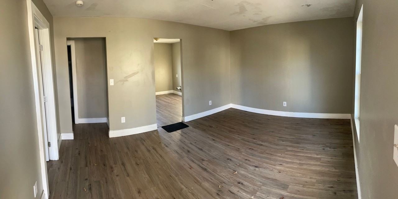 2627 S Fees St - Photo 4 of 20