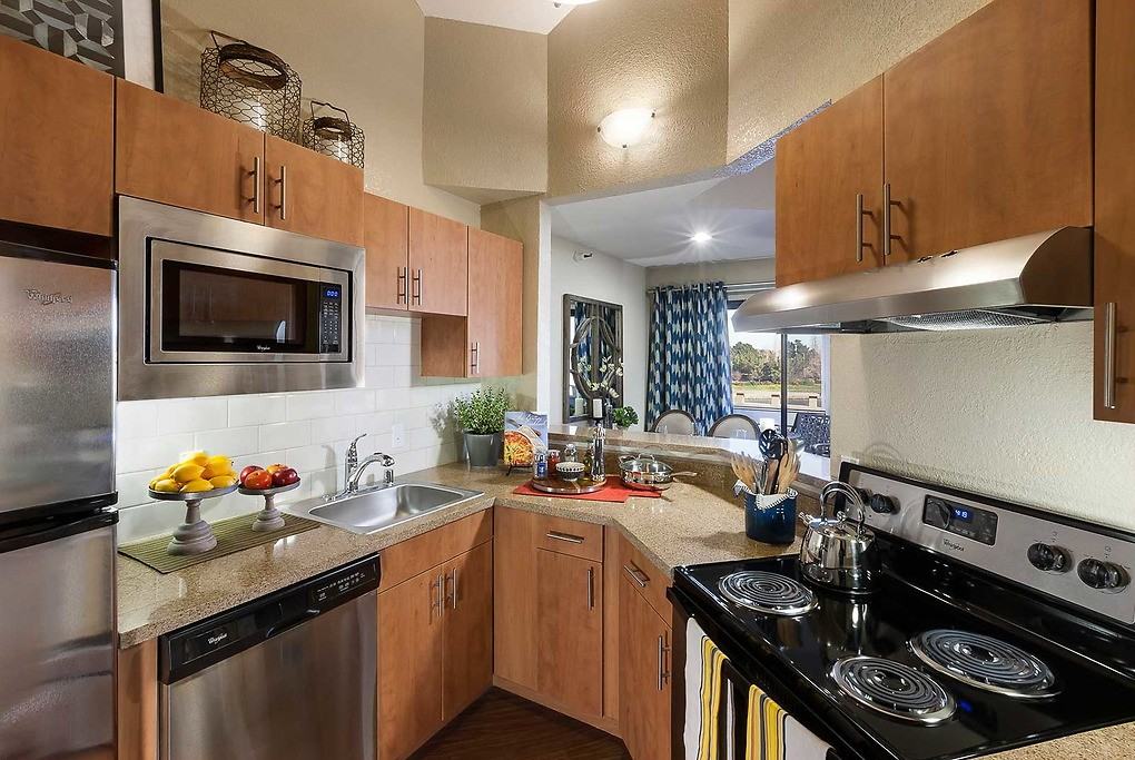 Lakeshore Landing - Photo 5 of 51