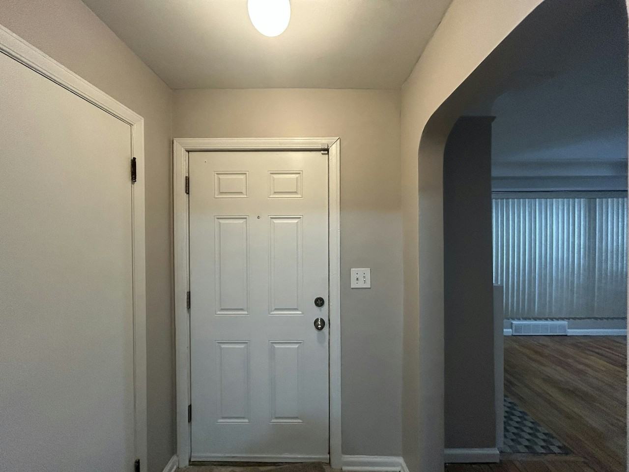 17253 Wormer Avenue - Photo 5 of 27