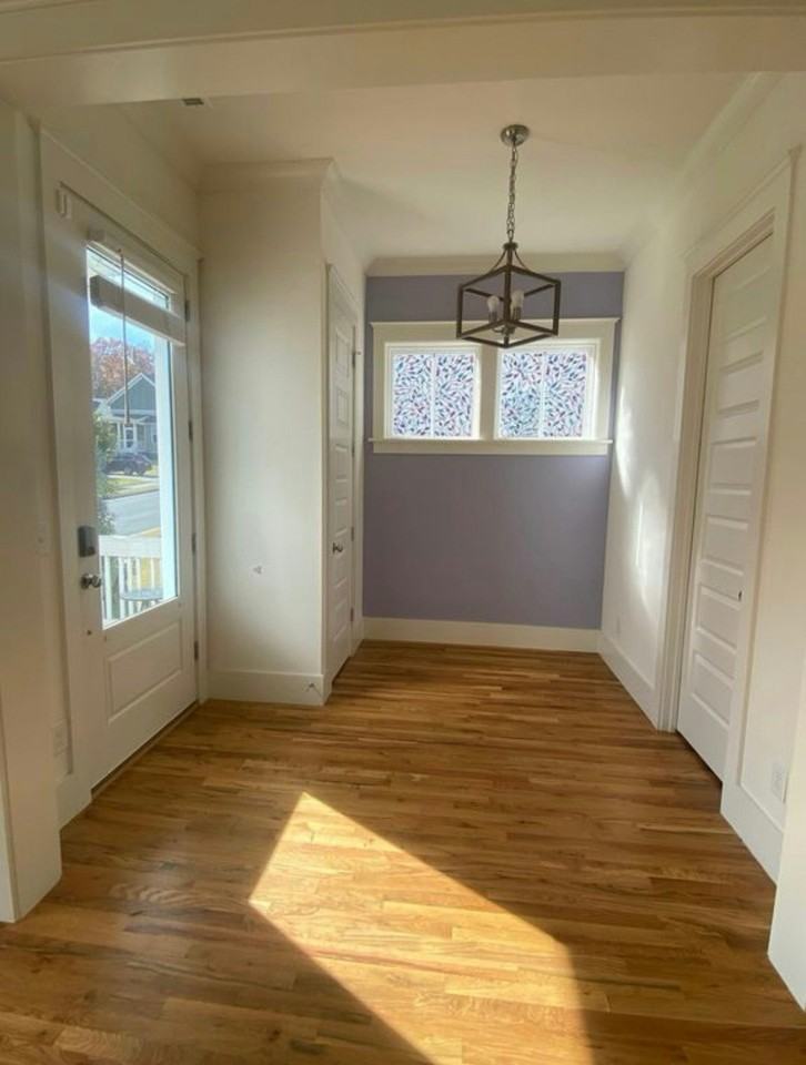 225 Airlie Dr - Photo 2 of 25