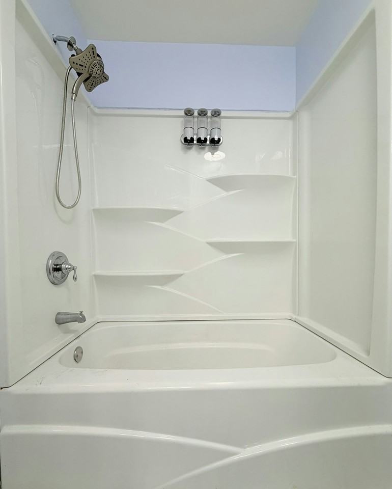 8148 Murray Hill Drive - Photo 4 of 12