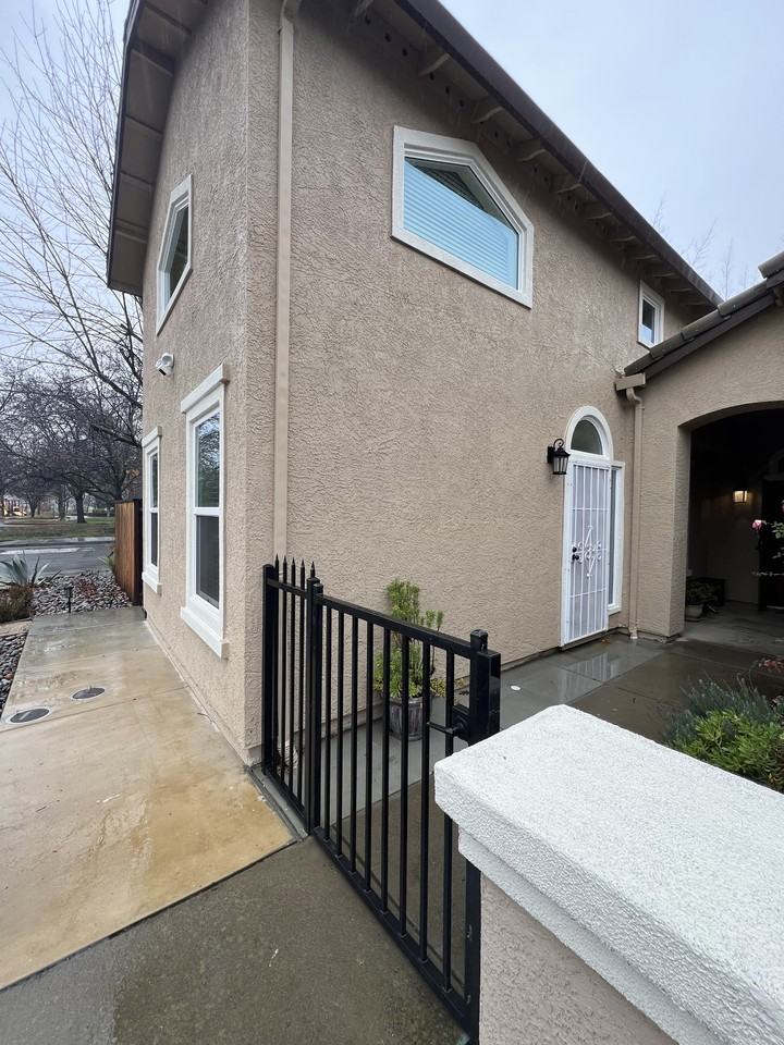 1290 Tippens Way #1 - Photo 2 of 11