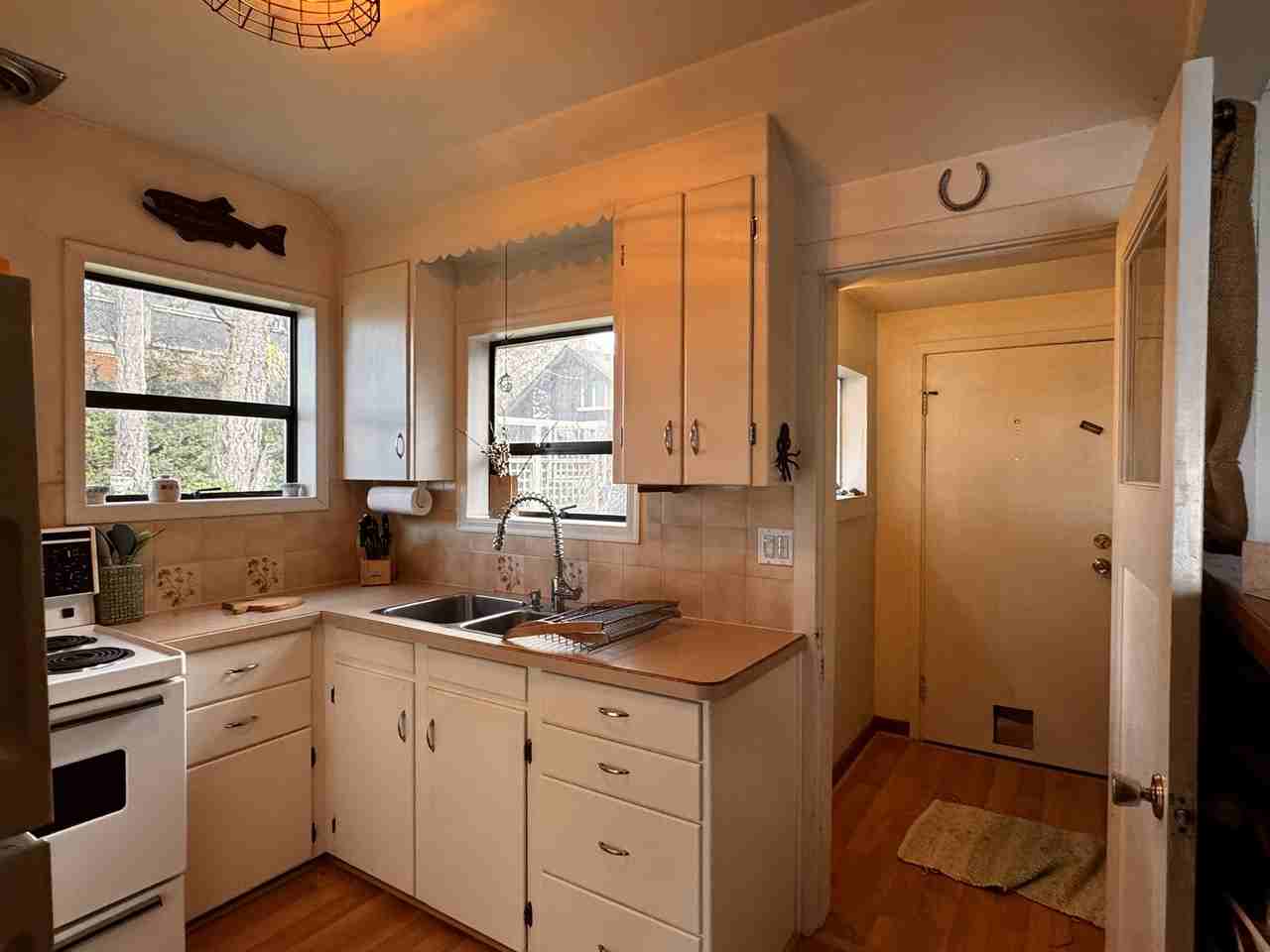 1826 Astra Rd #1 - Photo 3 of 28