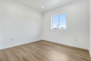 5350 1/2 Oakland St - Photo 1 of 1