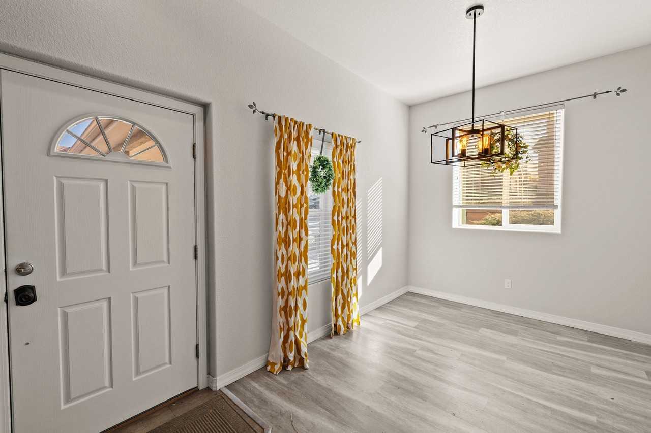 6679 Bethesda Pt #D - Photo 4 of 25