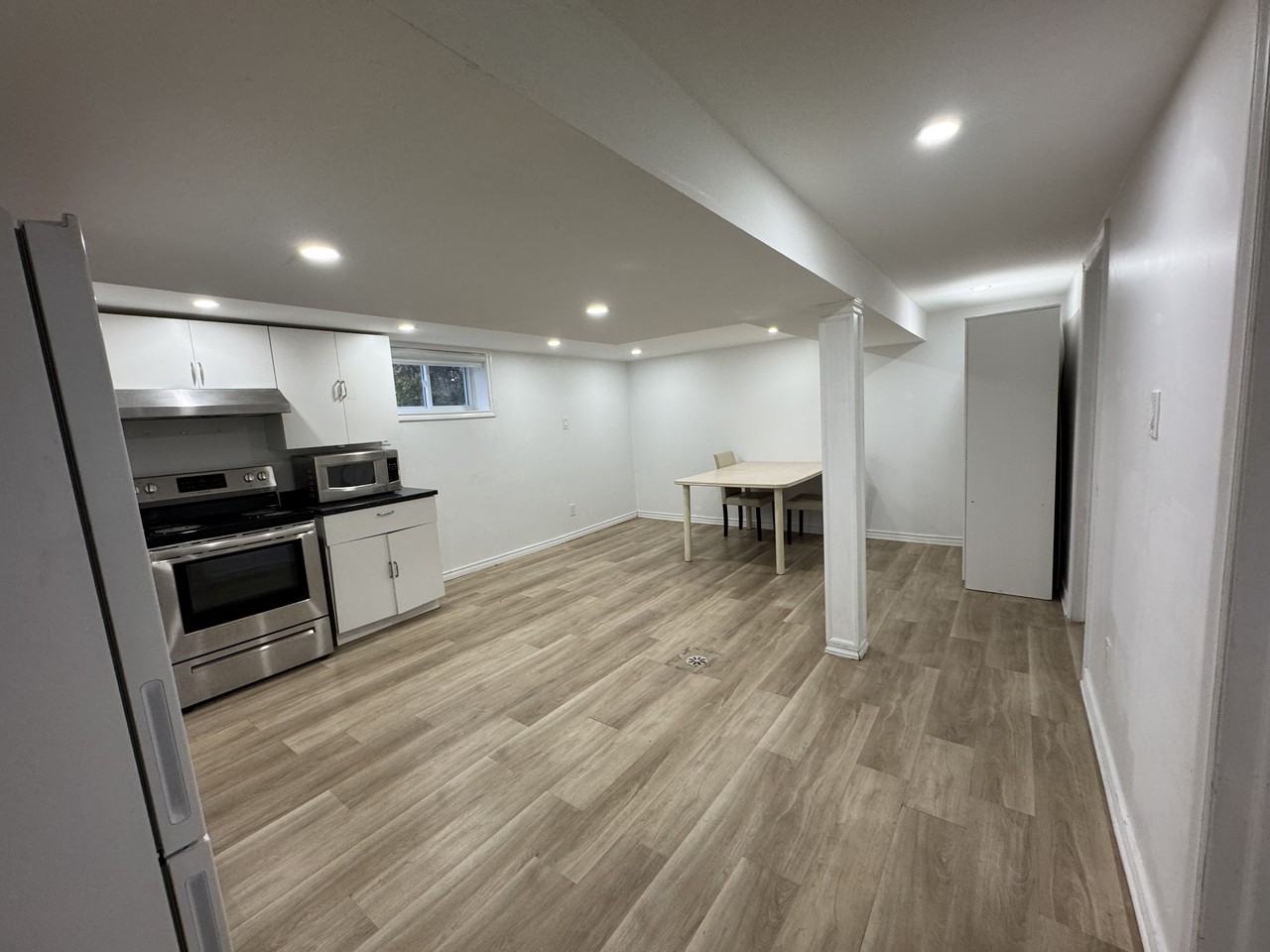 42 Bloomfield Ave Lowr - Photo 5 of 10