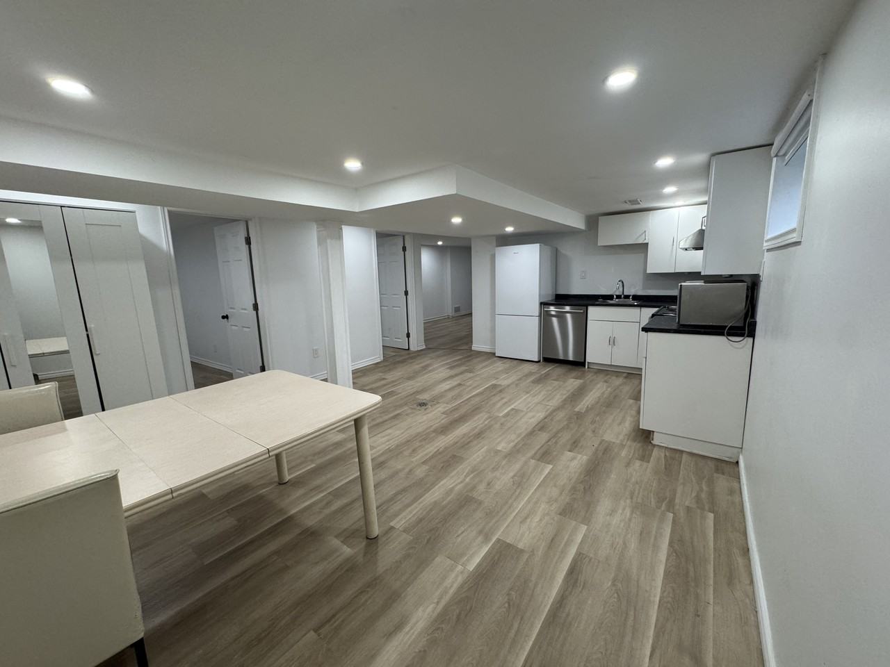 42 Bloomfield Ave Lowr - Photo 7 of 10