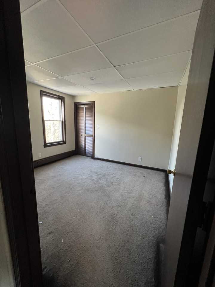 17 Jewel Ave #17 - Photo 5 of 10