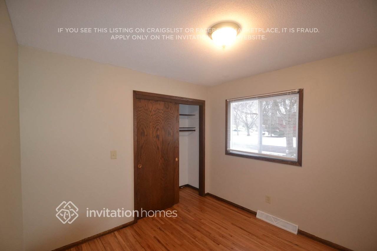 5300 81st Ave N - Photo 7 of 12