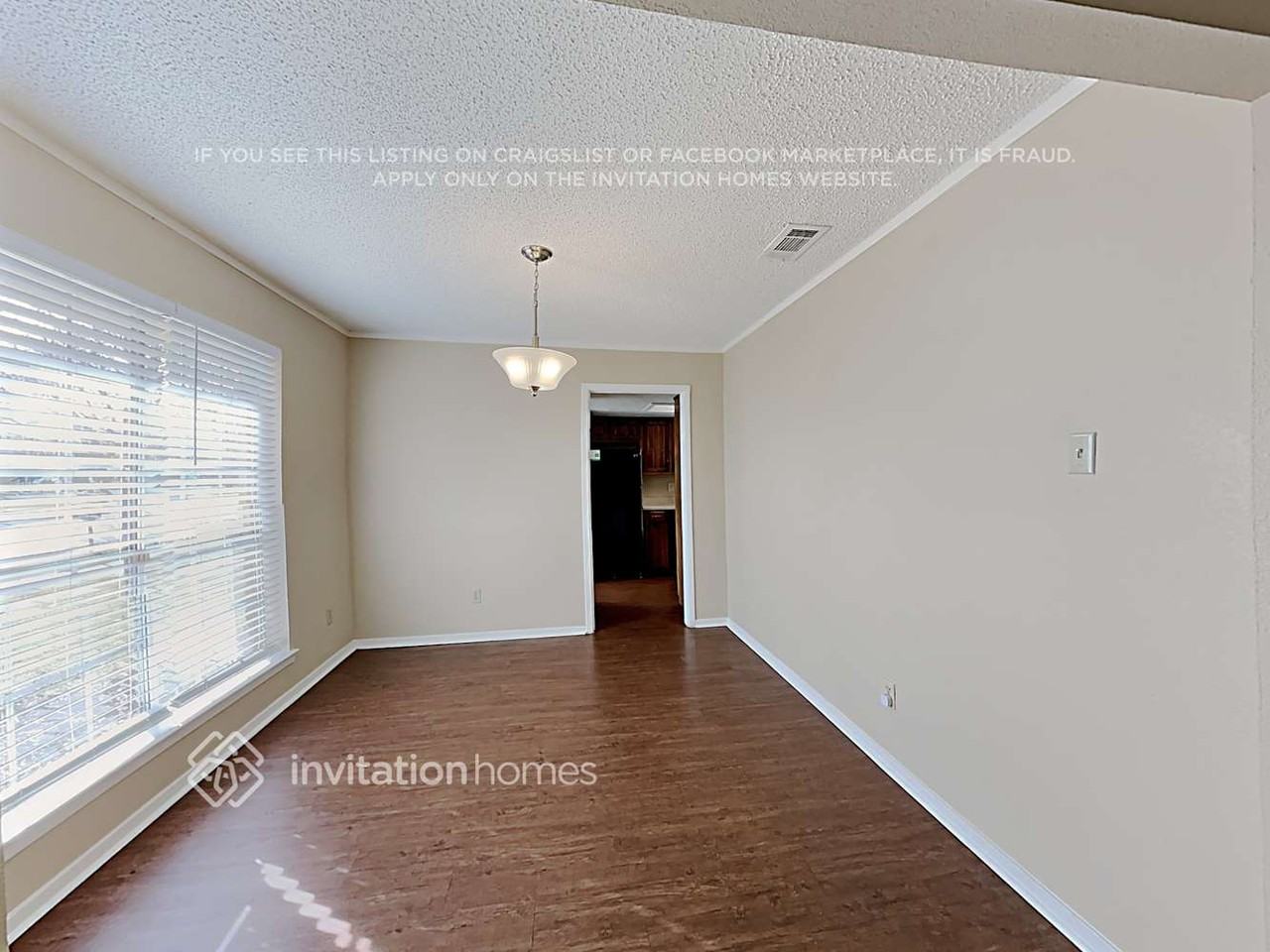 4613 Bayberry Ln - Photo 4 of 19