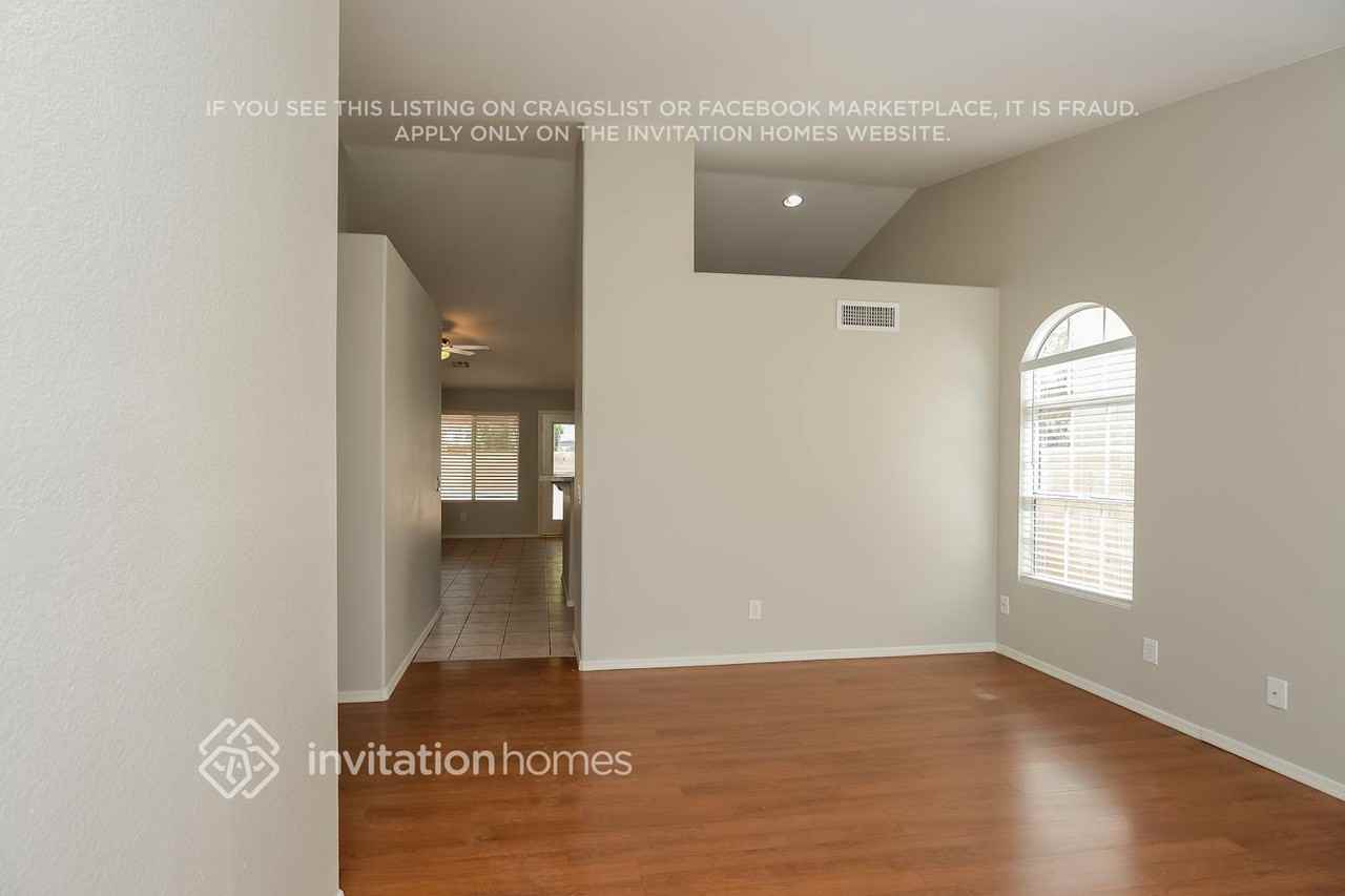 1182 W Orchid Ln - Photo 5 of 16