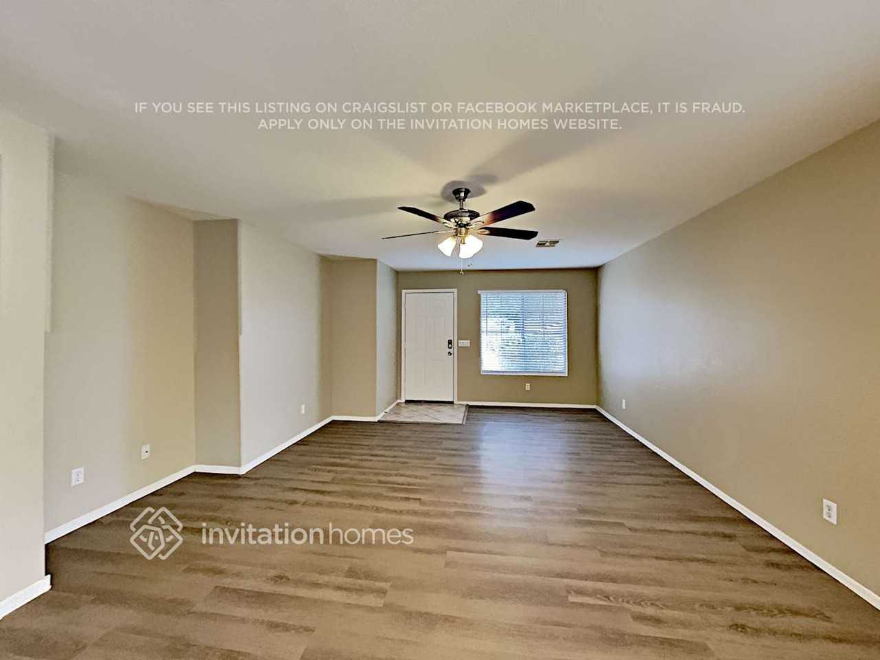 834 E Impreria St - Photo 3 of 12