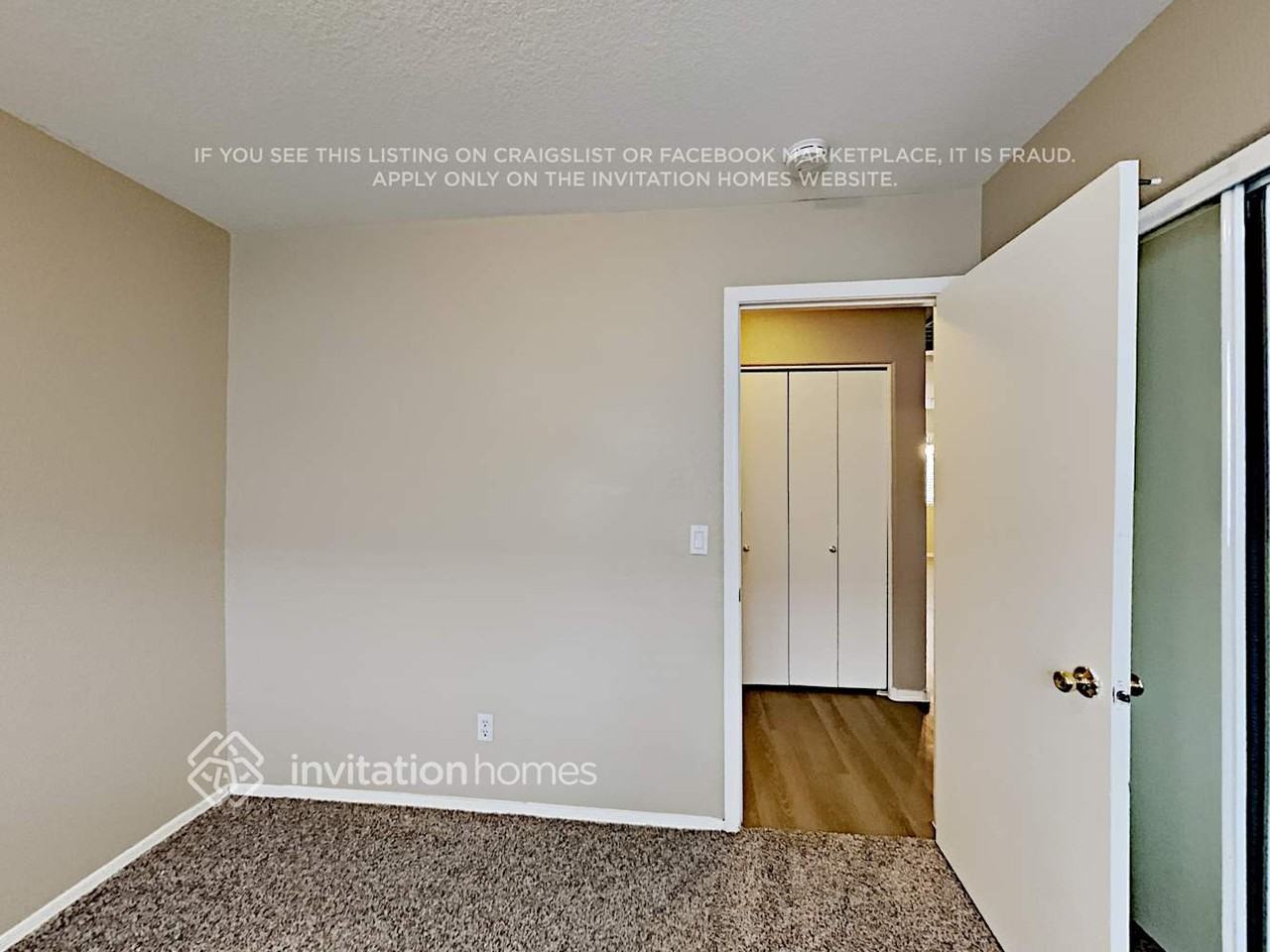 834 E Impreria St - Photo 6 of 12