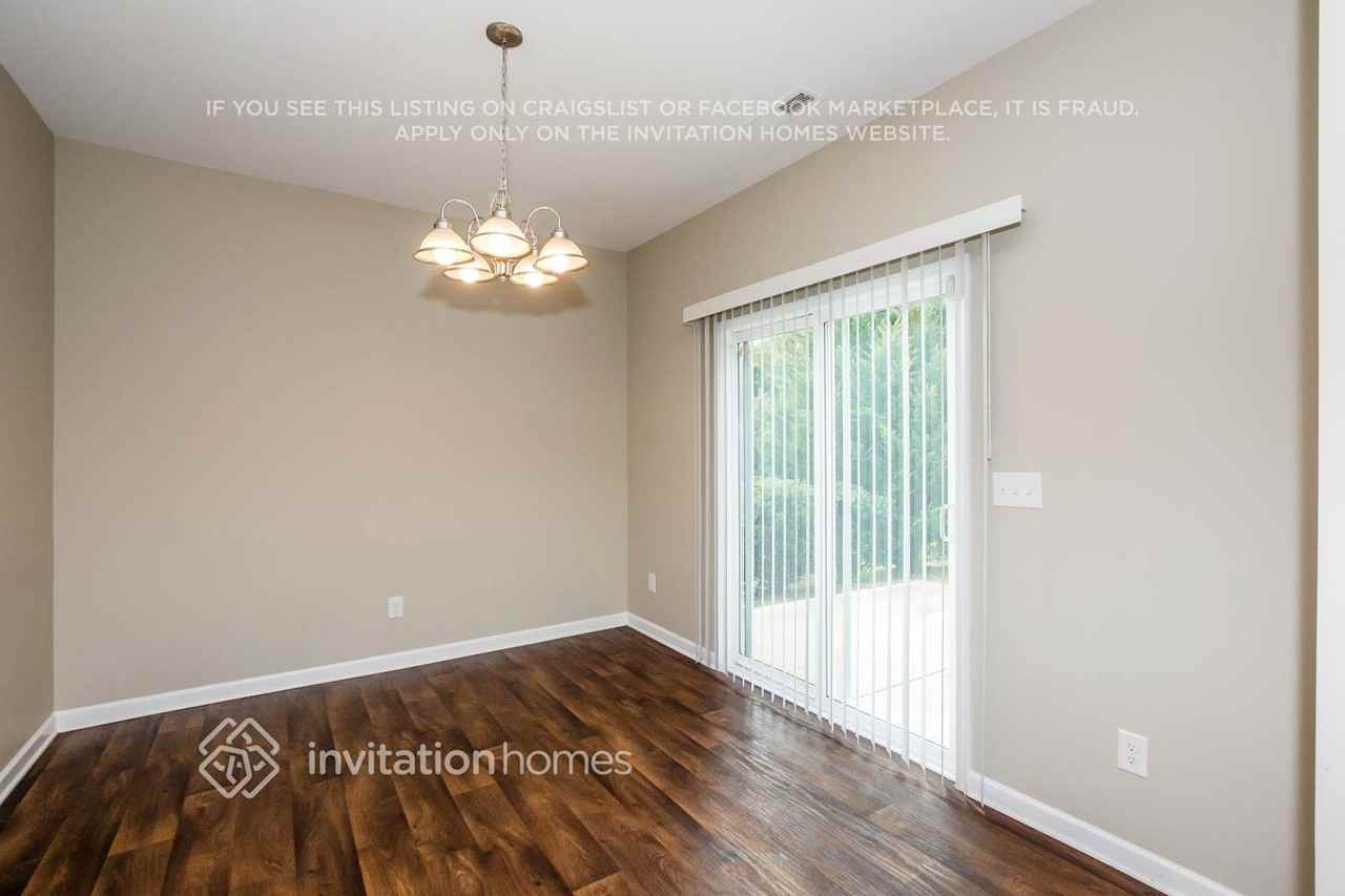 4007 Blue Stream Ln - Photo 7 of 23