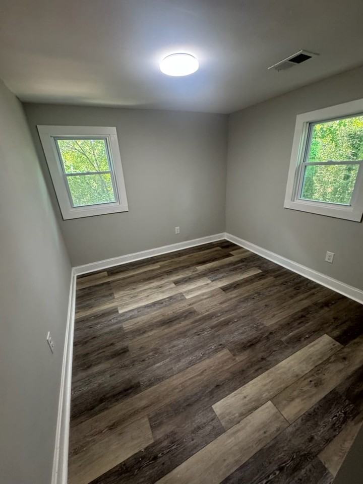 2032 Lowe St #A - Photo 5 of 7