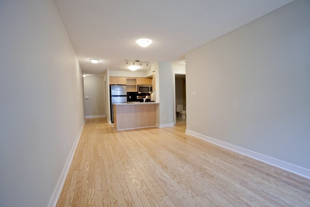 16 Harrison Garden Blvd - Photo 2 of 14