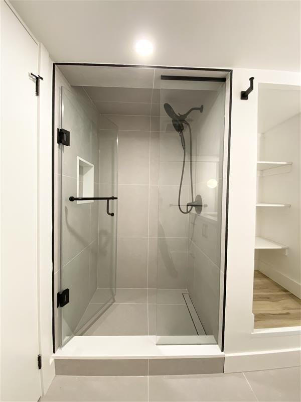 99 Eastwood Ave - Photo 6 of 9