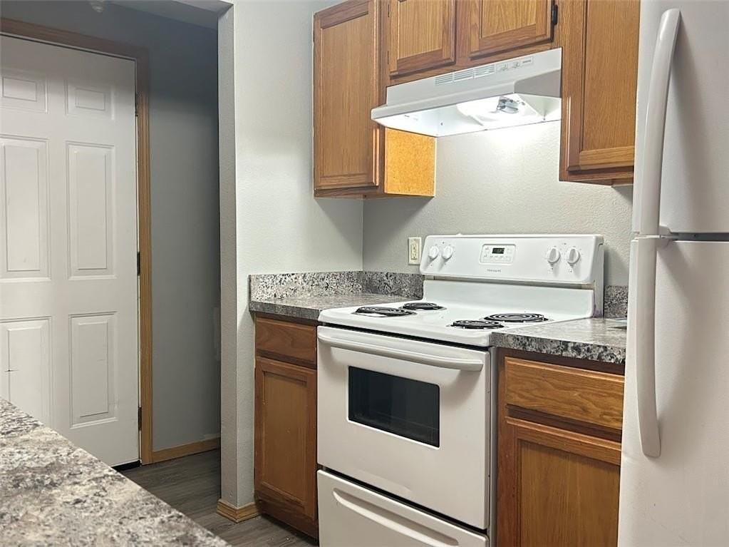 807 Maple Dr #A - Photo 3 of 9