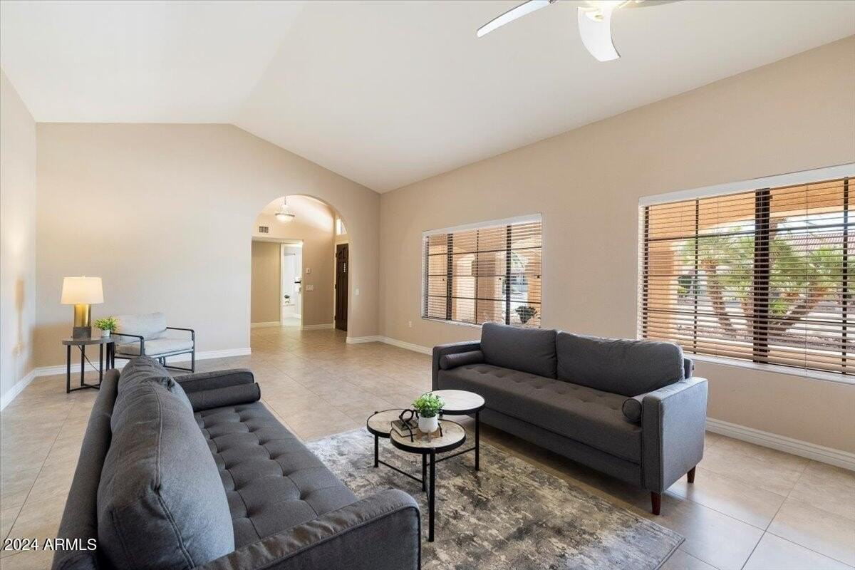 12318 W Fieldstone Dr - Photo 7 of 30