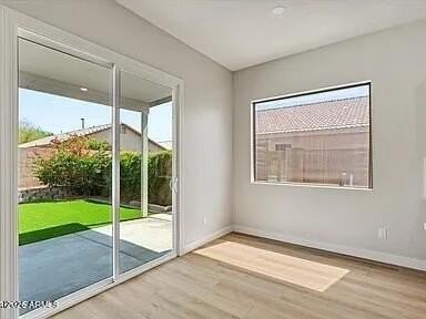 2918 E Harwell Rd - Photo 7 of 12