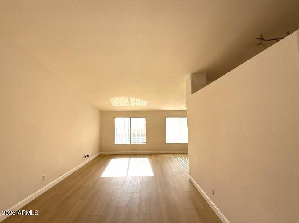 913 W Horseshoe Ave - Photo 4 of 19