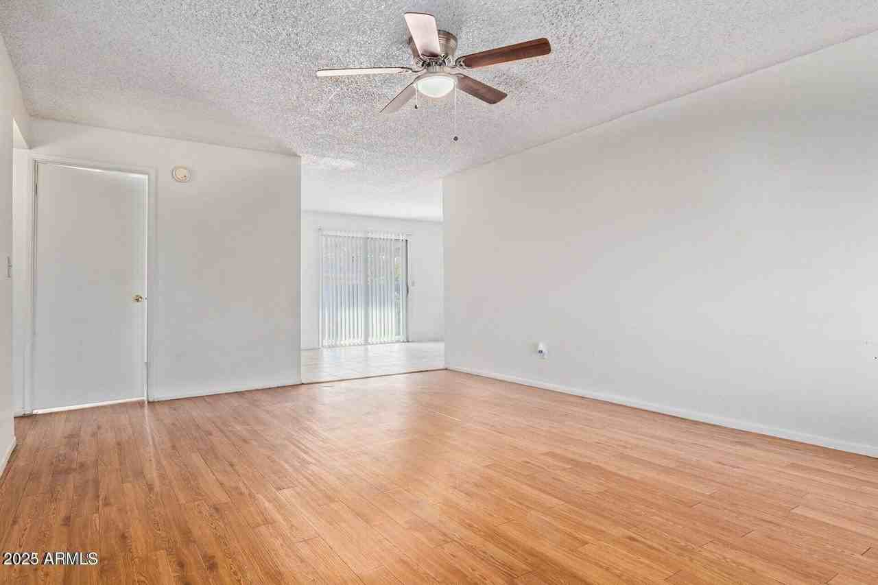 3551 E Campo Bello Dr - Photo 4 of 15