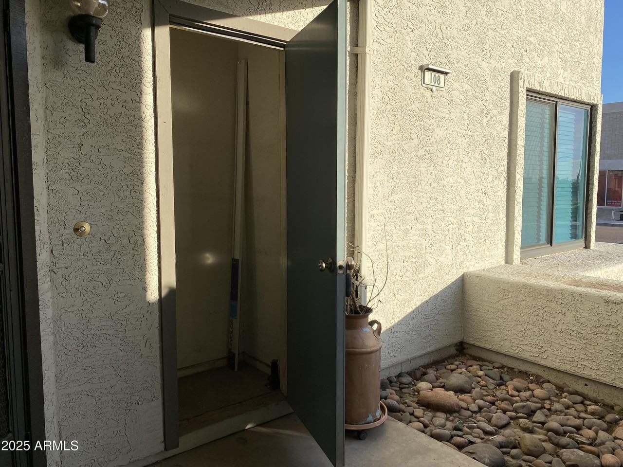 9205 N 59th Ave Unit 108 #108 - Photo 3 of 27