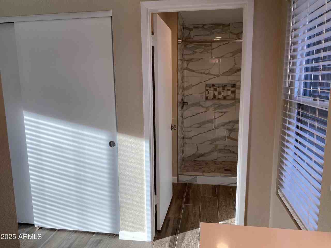 9205 N 59th Ave Unit 108 #108 - Photo 6 of 27