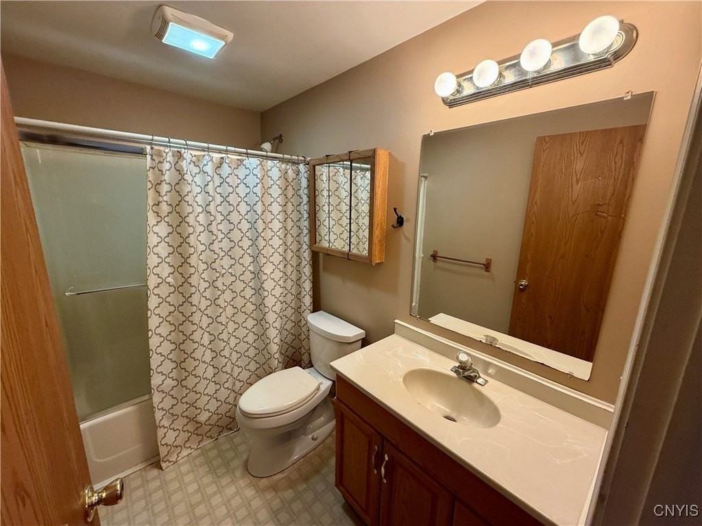 1336 Westcott St Unit 2 #2 - Photo 4 of 11