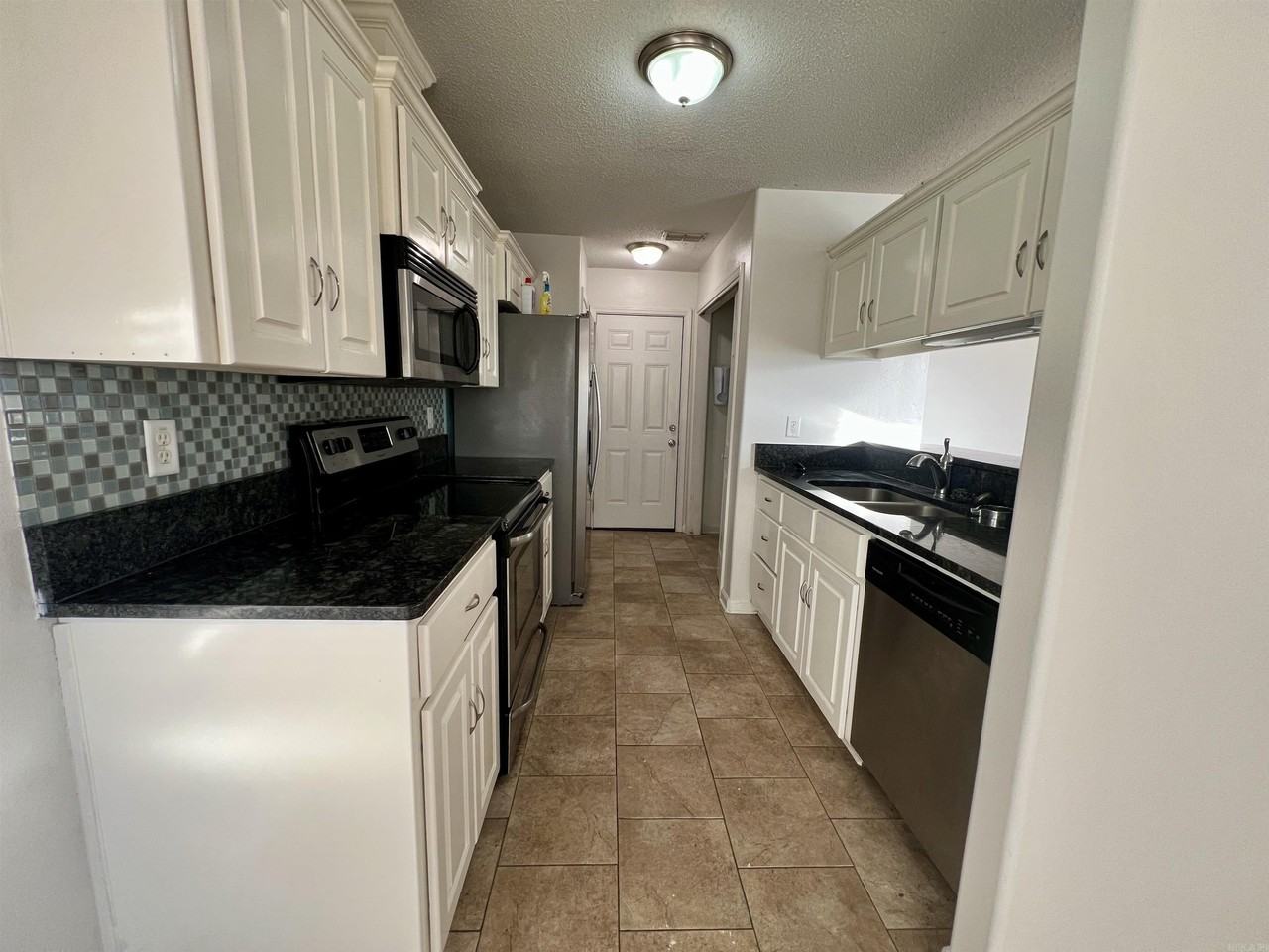 16 Tacoma Dr - Photo 6 of 16