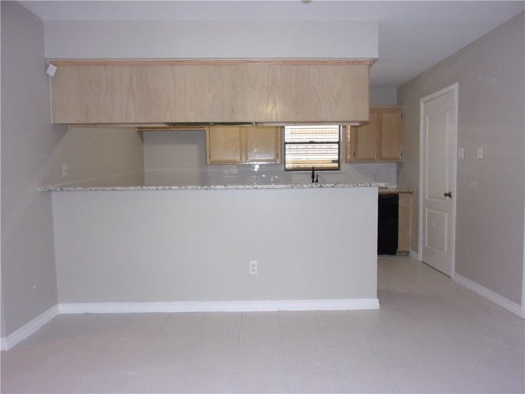 4217 Ridge View Dr - Photo 7 of 31