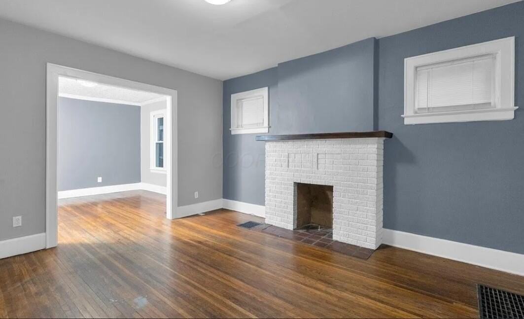 1479 Bryden Rd - Photo 3 of 21