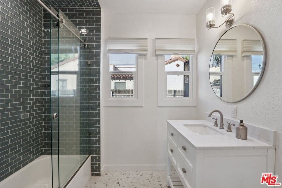 S Ogden Dr - Photo 6 of 10