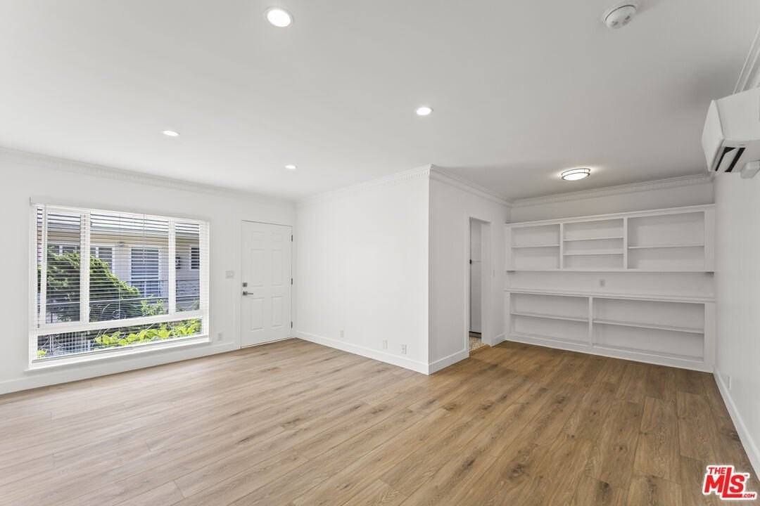 934 2nd St Apt 3 #3 - Photo 5 of 14