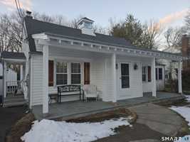 featured image of 276 Dunnlea Rd