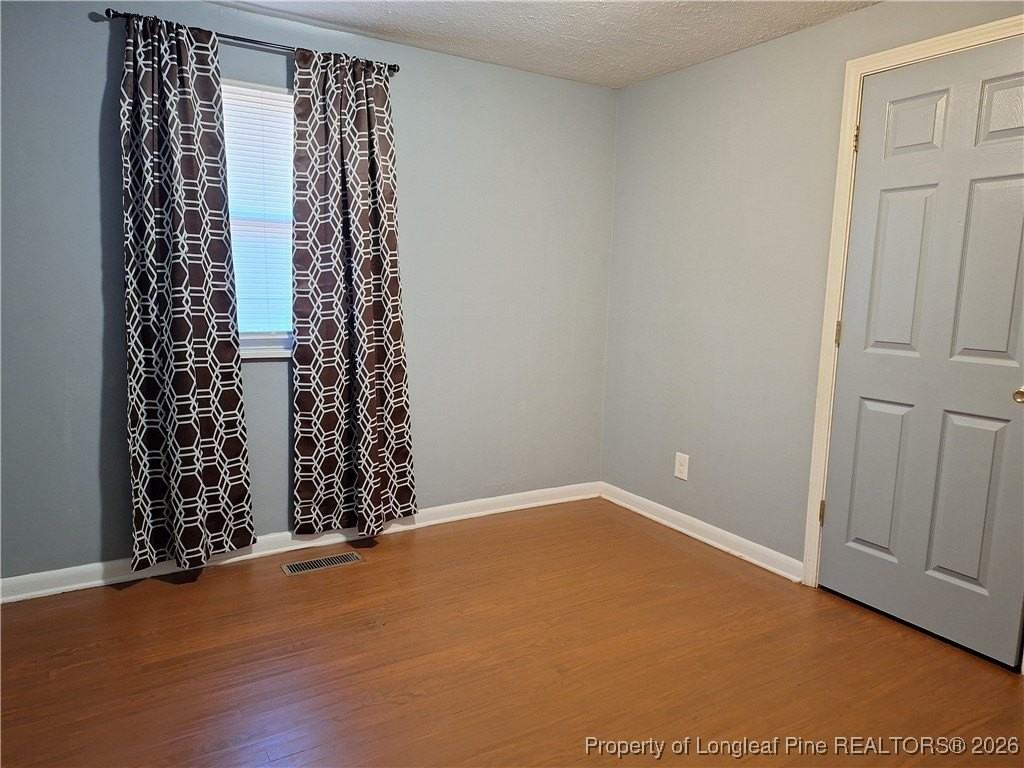 2525 Vestal Ave - Photo 6 of 10