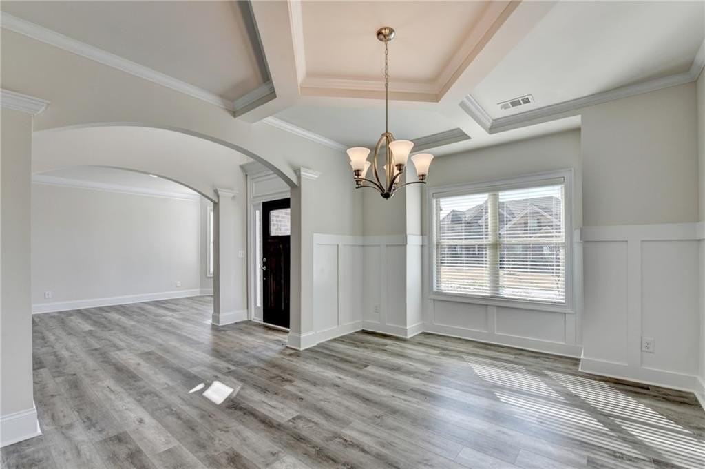 1661 Silver Crest Way - Photo 7 of 50