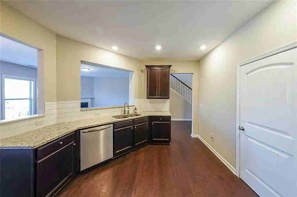 7065 Post Park Way - Photo 3 of 15