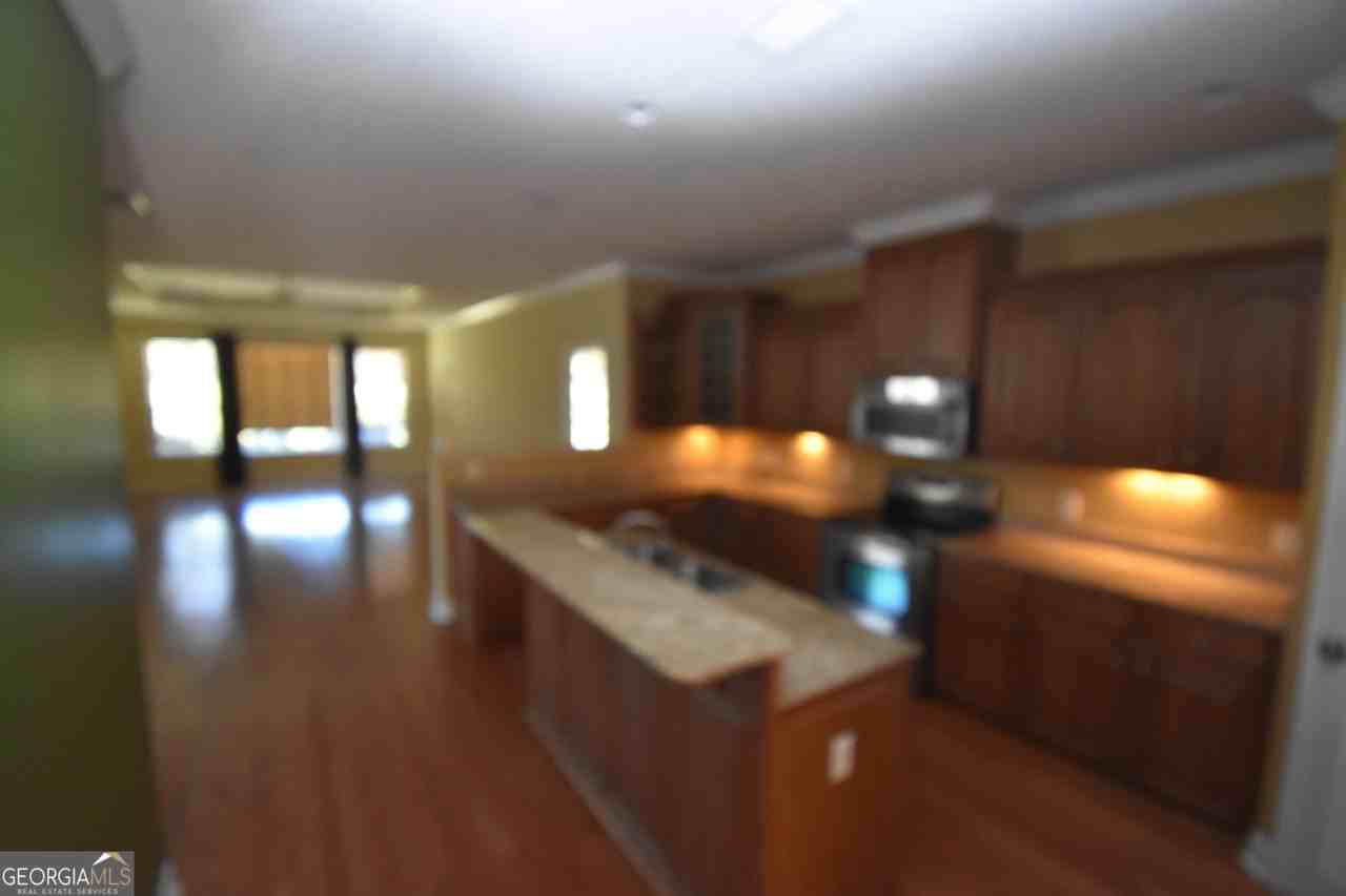 102 Miller Dr - Photo 2 of 18