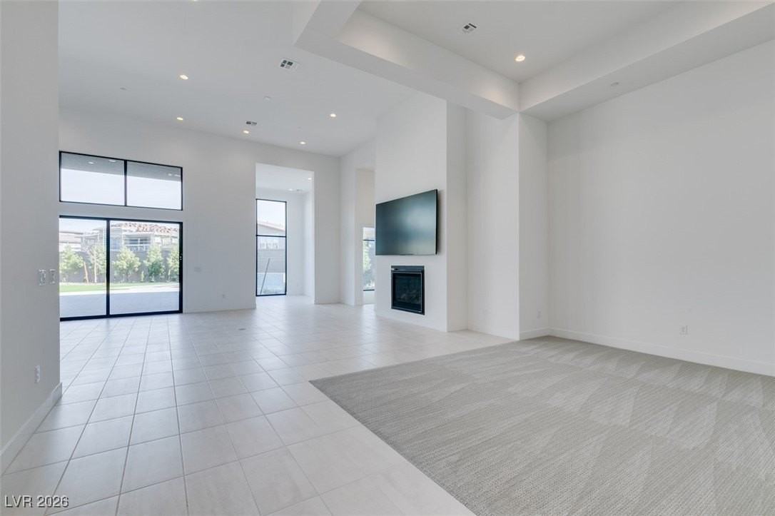 10710 Agate Cliffs Ave - Photo 7 of 50