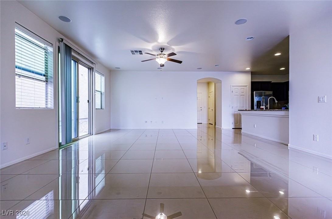 11009 Ketchikan St - Photo 4 of 50