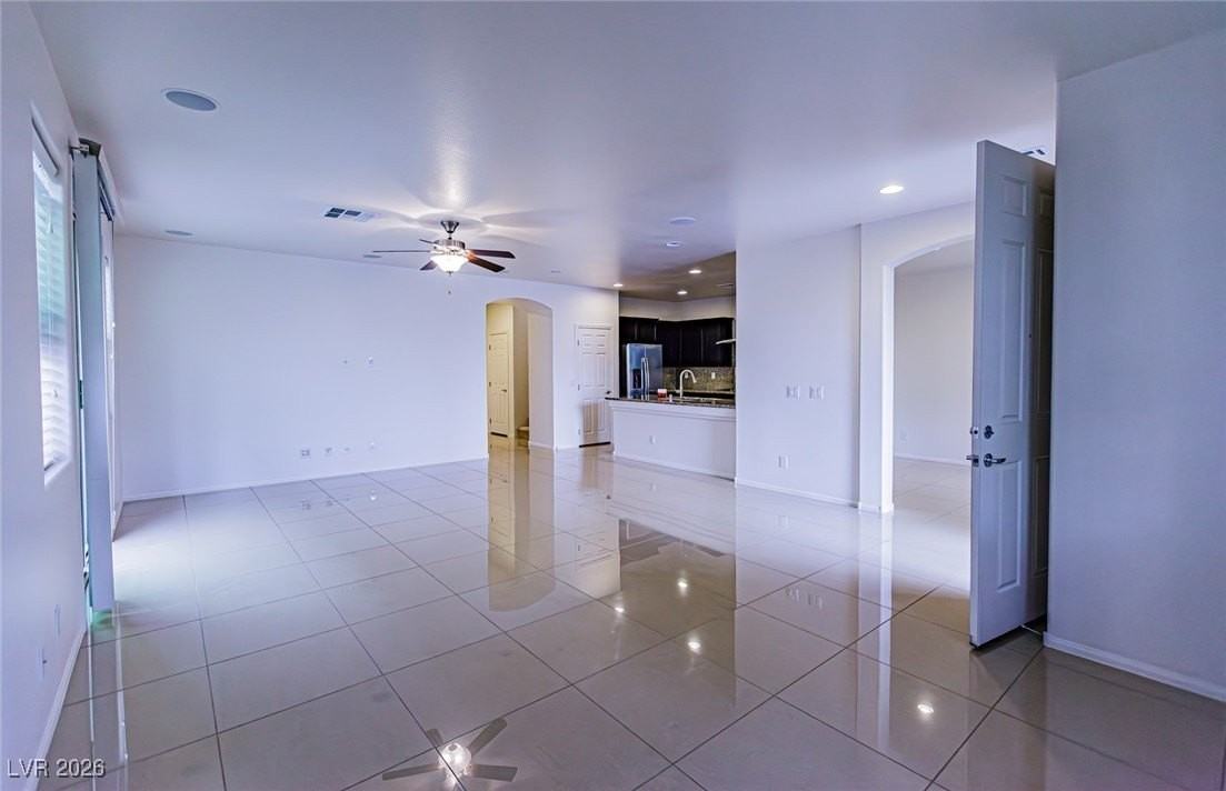 11009 Ketchikan St - Photo 5 of 50