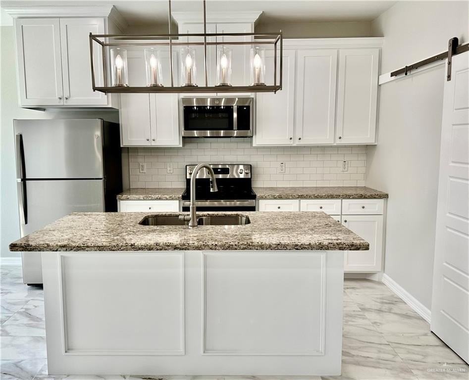 701 W Seminole Ave - Photo 5 of 22